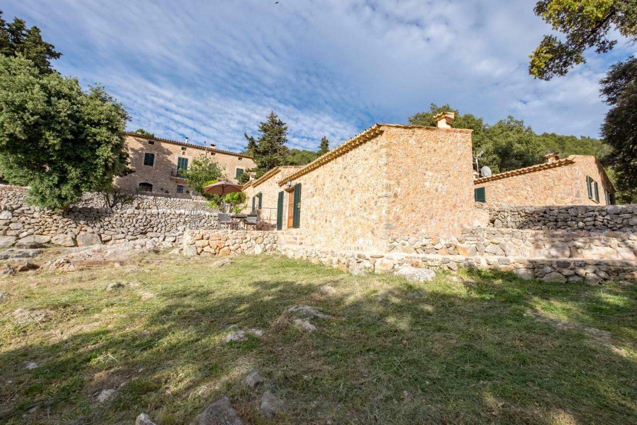 Agroturismo Son Alzines Lluc Bagian luar foto